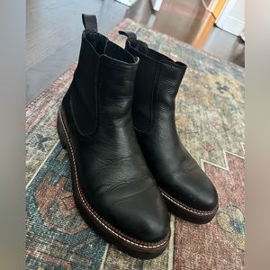 Caslon Miller Leather Chelsea Boots